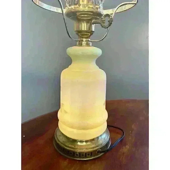 Vintage Hurricane Lamp GWTW Frosted Glass with Green Brown Leaves 3 way No Shade - Picture 3 of 5